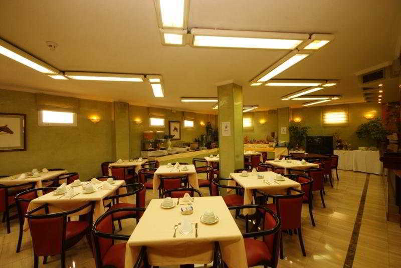 Hotel Derby Sevilla Restaurant photo